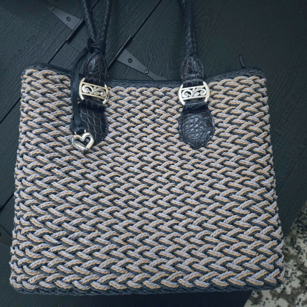 Brighton Eva Straw Shoulder Navy / Tan Bag in original box - Picture 4 of 11